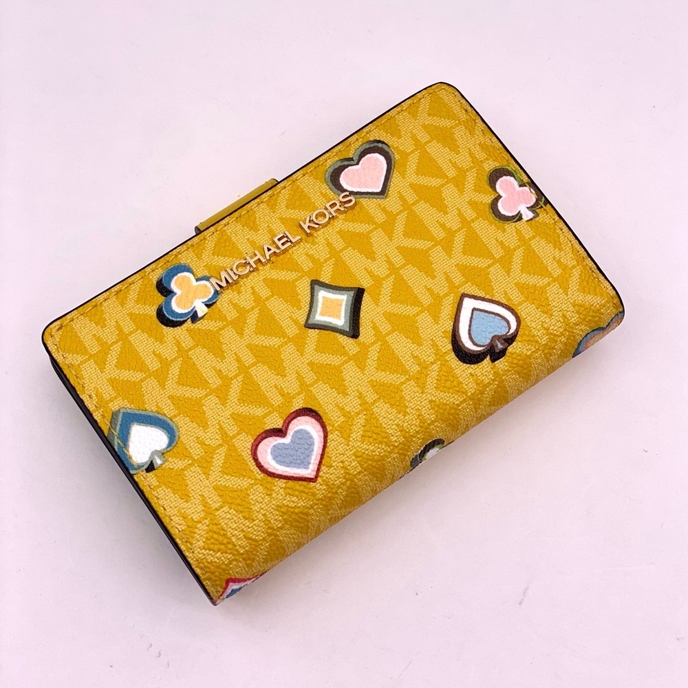 Michael Kors Jet Set Medium Printed Signature
Logo Wallet - Picture 11 of 15